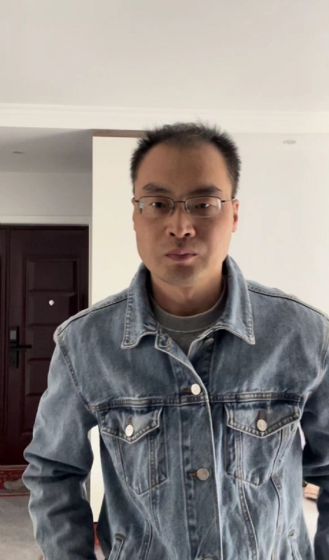 墨灬白的第二张照片--揭阳相亲服务中心