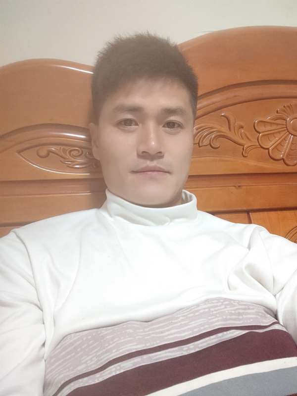 网球罗的第四张照片--揭阳相亲服务中心