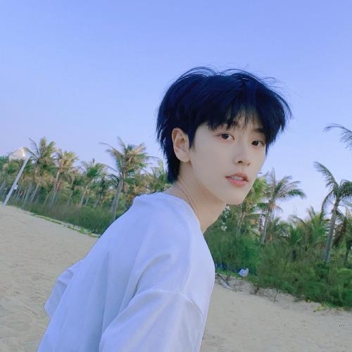 允执其中2024的第一张照片--揭阳相亲服务中心