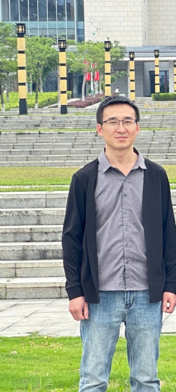 未来可期的第二张照片--揭阳相亲服务中心