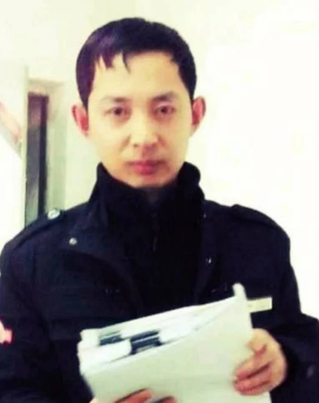 风雨中有你的第一张照片--揭阳相亲服务中心