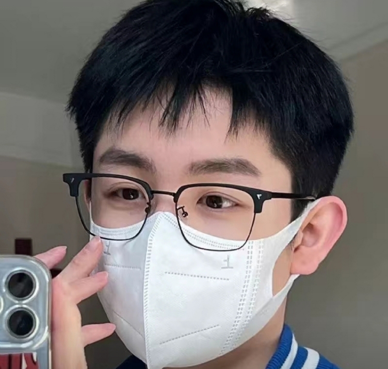 甜甜男孩的第一张照片--揭阳相亲服务中心