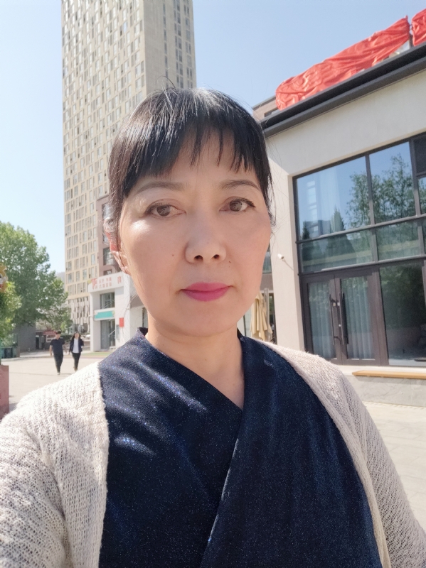 天山雪莲的第一张照片--揭阳相亲服务中心