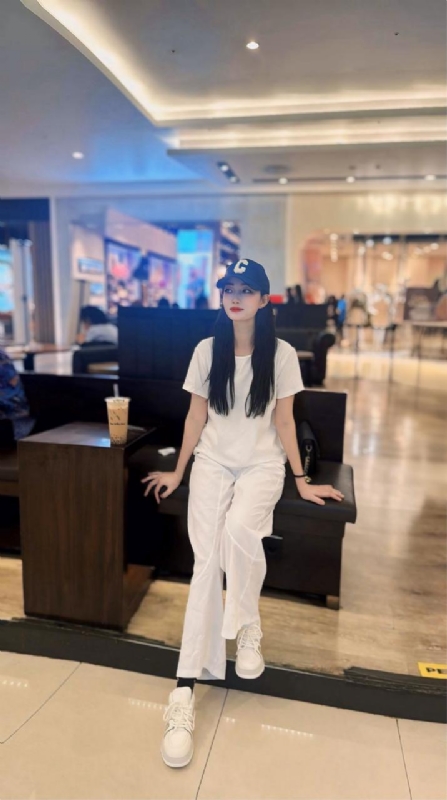 卖火柴的小女孩的第一张照片--揭阳相亲服务中心