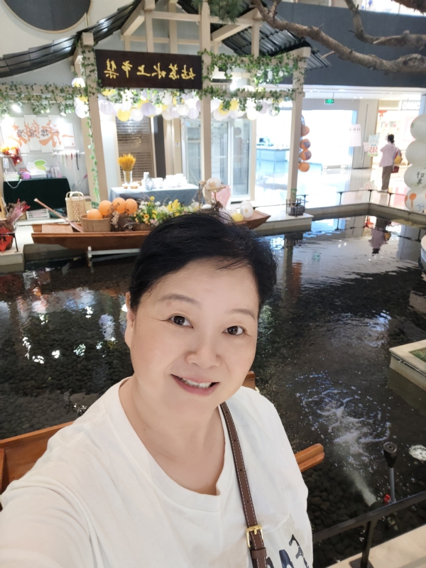 丁姐爱生活的第三张照片--揭阳相亲服务中心