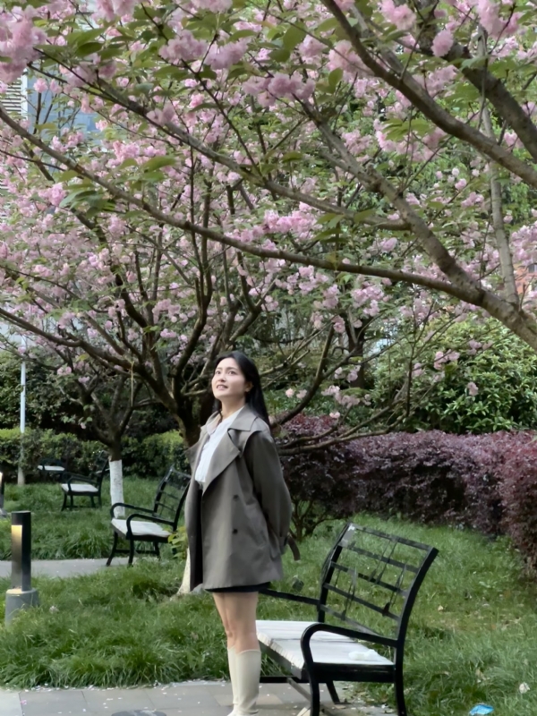 方方方的第二张照片--揭阳相亲服务中心