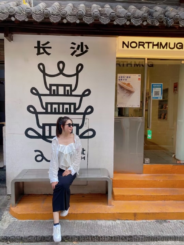 Lin的第二张照片--揭阳相亲服务中心