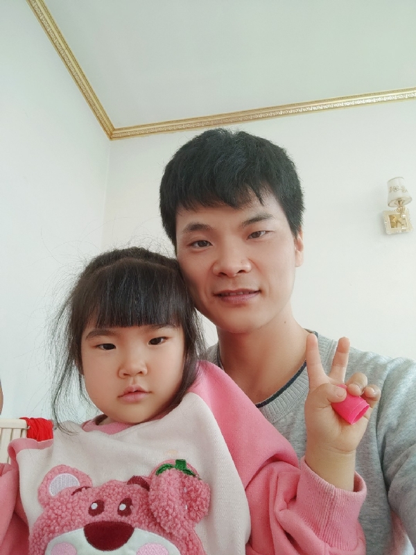 离异脱单的第一张照片--揭阳相亲服务中心