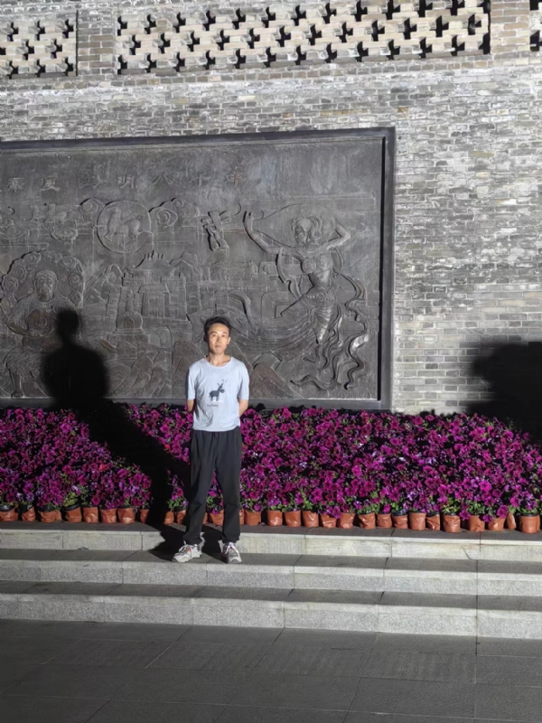 威风凛凛的第一张照片--揭阳相亲服务中心