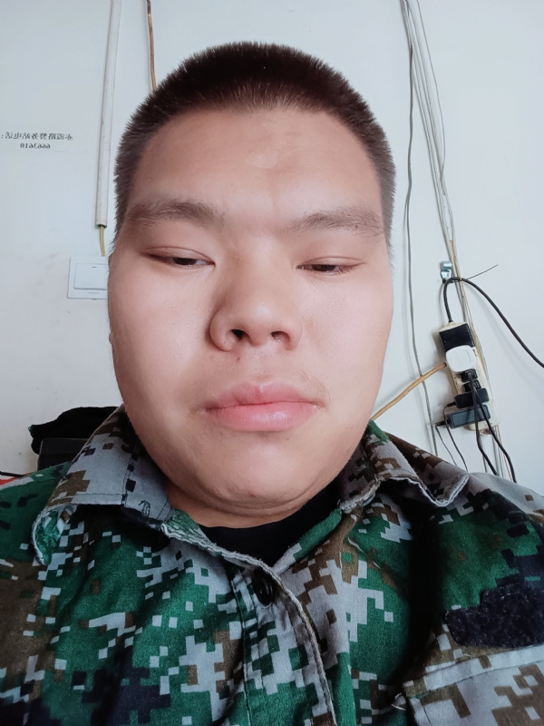 石文强的第一张照片--揭阳相亲服务中心