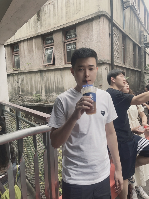 尚龙的第二张照片--揭阳相亲服务中心