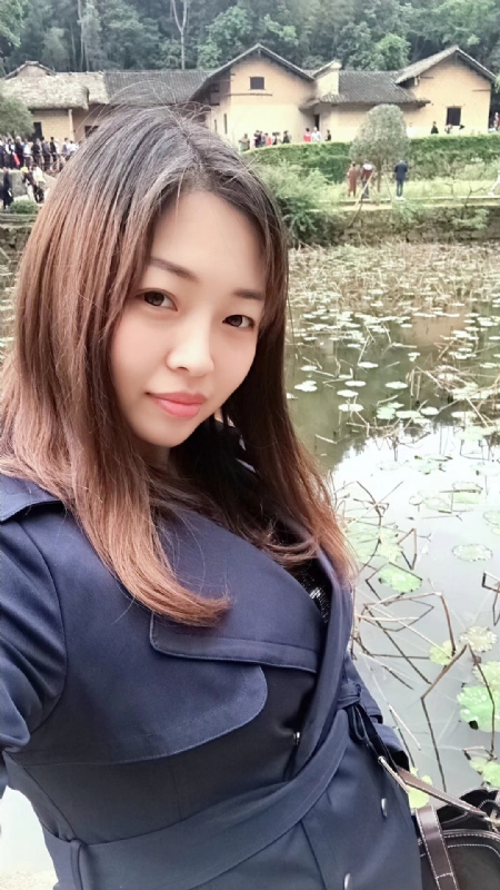 百合的第一张照片--揭阳相亲服务中心