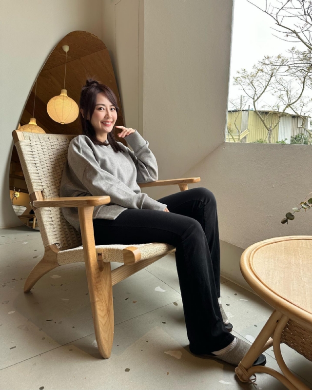 蓝色天空的第一张照片--揭阳相亲服务中心