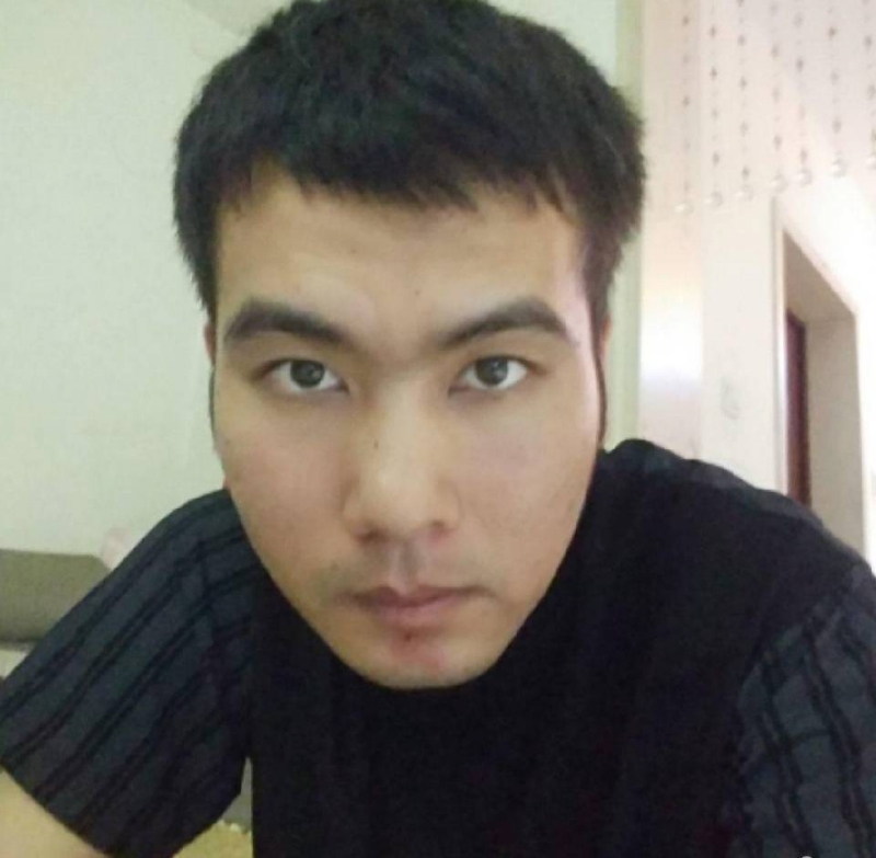 哭泣的小三的第四张照片--揭阳相亲服务中心