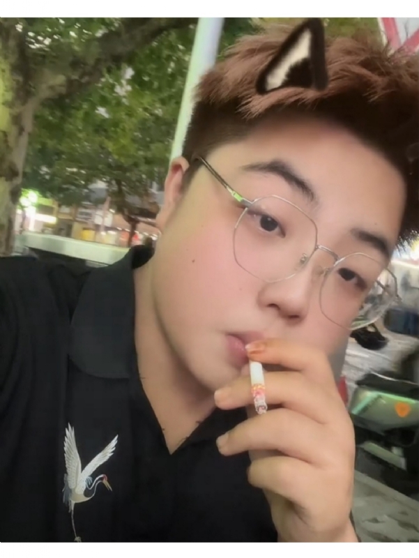 不循环的缘的第一张照片--揭阳相亲服务中心