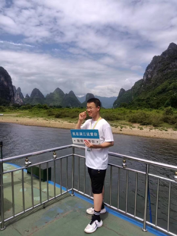 决胜时刻的第三张照片--揭阳相亲服务中心