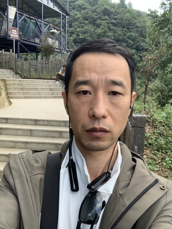 小林的第二张照片--揭阳相亲服务中心