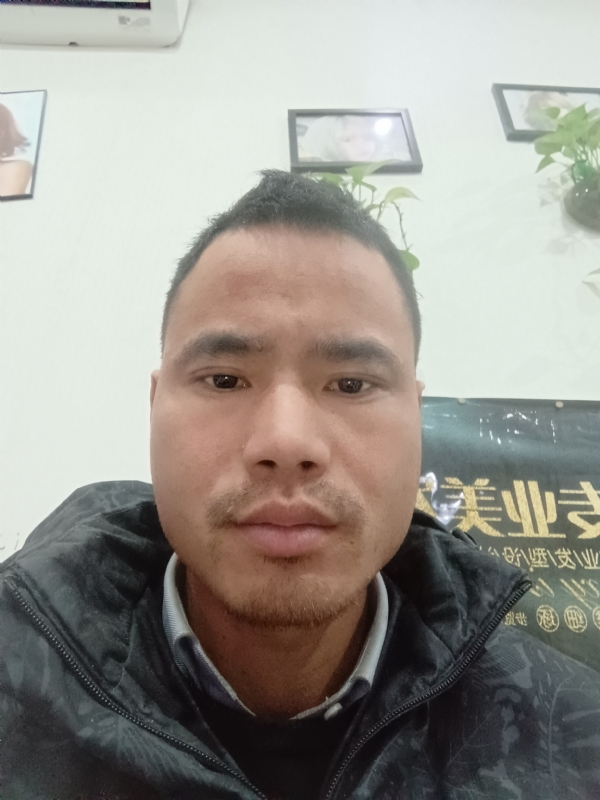 liuliyong的第一张照片--揭阳相亲服务中心