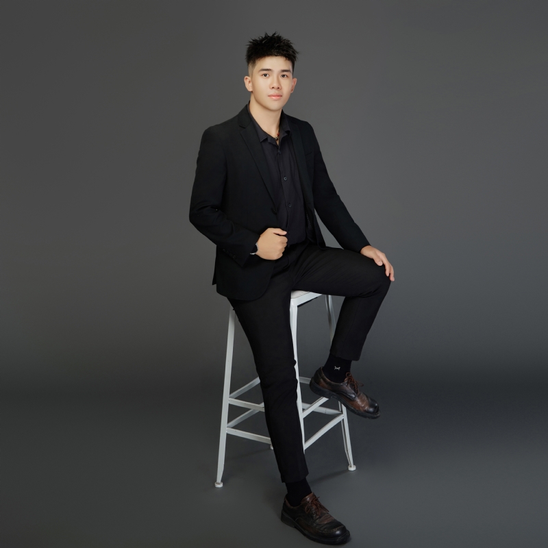 阿龙设计师的第五张照片--揭阳相亲服务中心