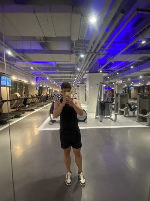 阿龙设计师的第六张照片--揭阳相亲服务中心