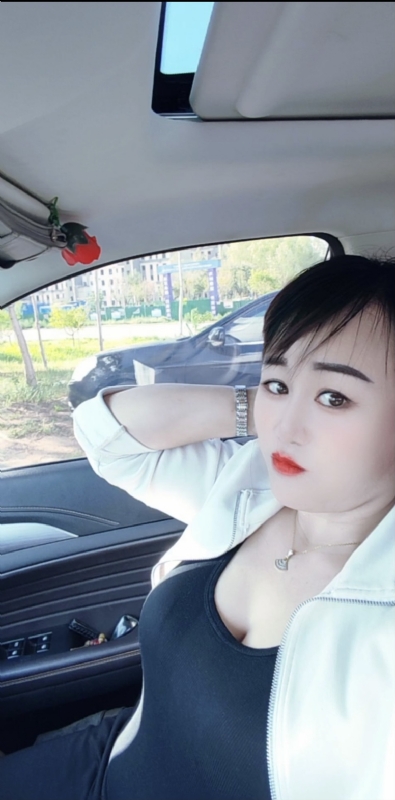 王芳燕的第六张照片--揭阳相亲服务中心