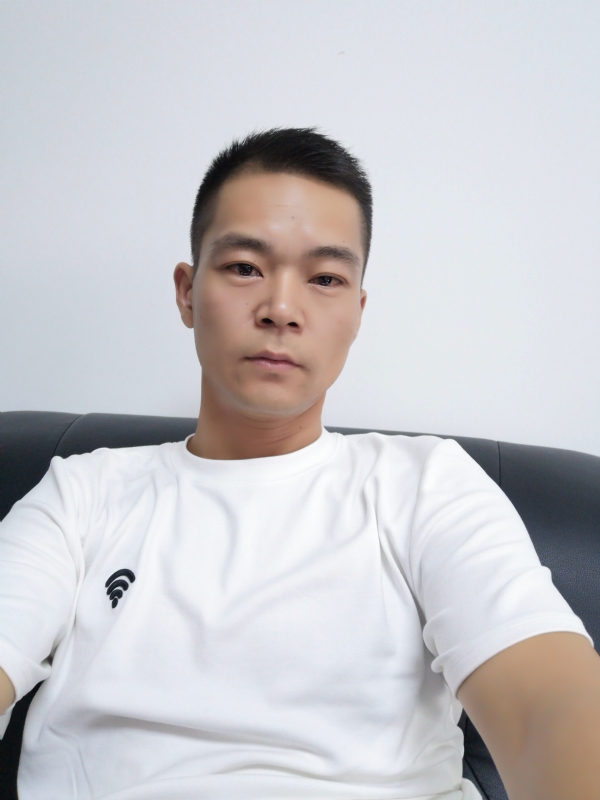 东东的第二张照片--揭阳相亲服务中心