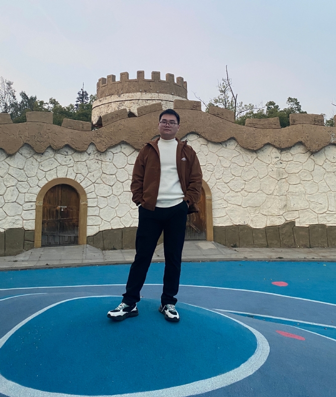 秦长风的第一张照片--揭阳相亲服务中心