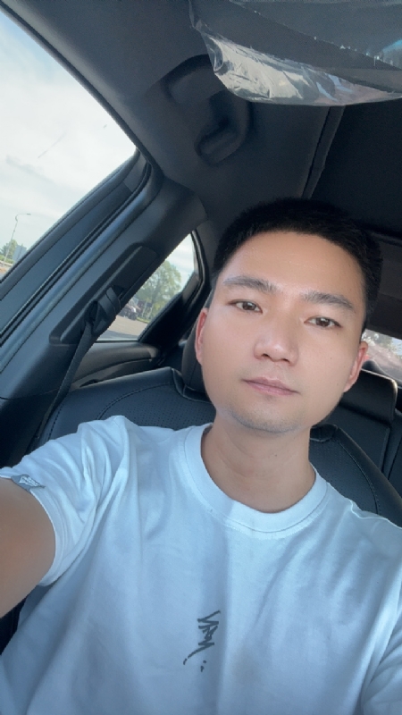 小江的第二张照片--揭阳相亲服务中心