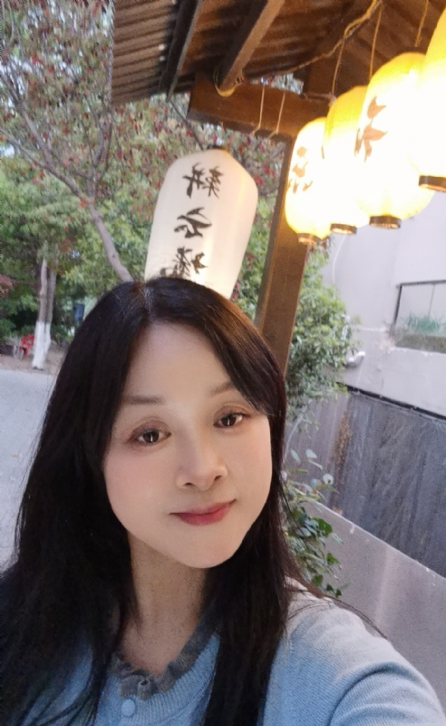 伊伊的第一张照片--揭阳相亲服务中心