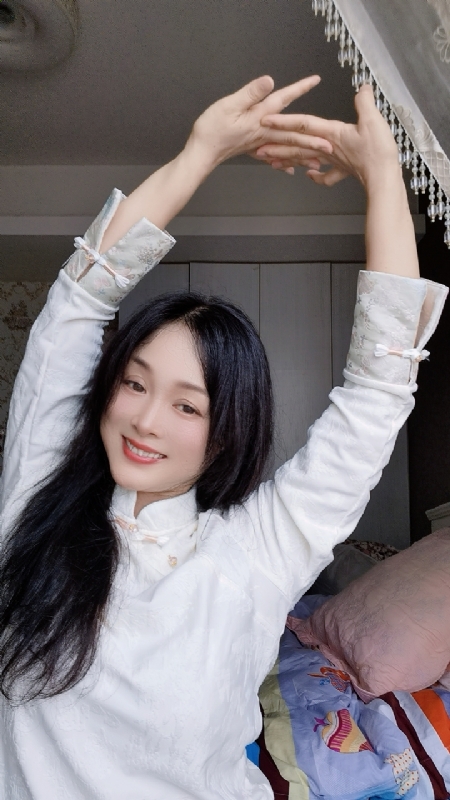 伊伊的第四张照片--揭阳相亲服务中心