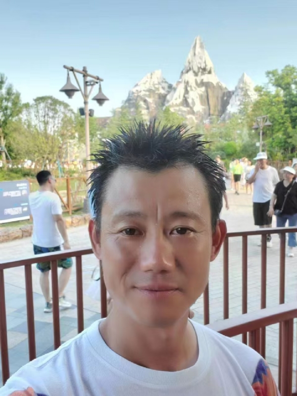 艾氏涂料博的第一张照片--揭阳相亲服务中心