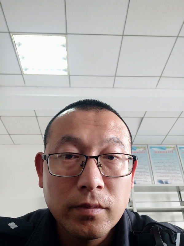 布鲁斯贺的第三张照片--揭阳相亲服务中心