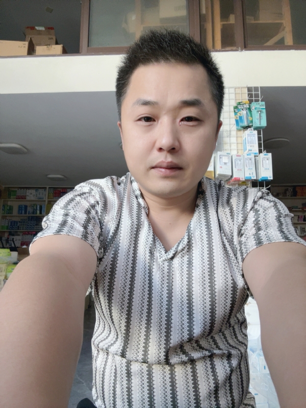 五是五的第二张照片--揭阳相亲服务中心