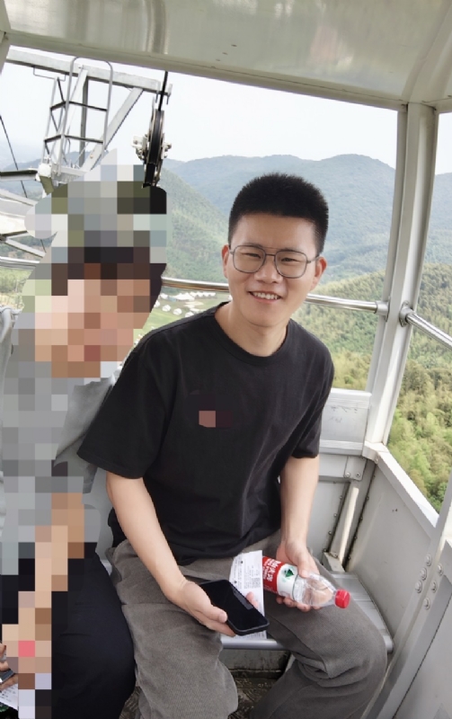 奔奔笨笨的第二张照片--揭阳相亲服务中心