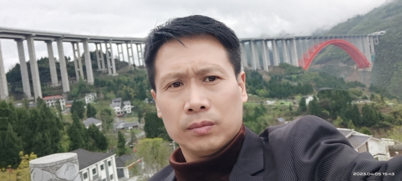 韩*劳务的第一张照片--揭阳相亲服务中心