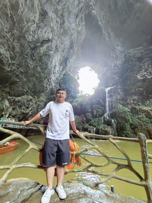 慎独的第一张照片--揭阳相亲服务中心