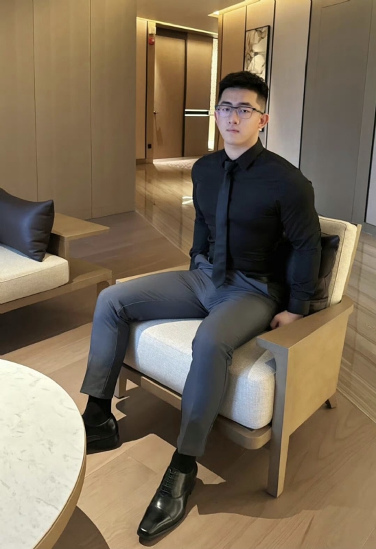 李寒外改英文可家的第一张照片--揭阳相亲服务中心