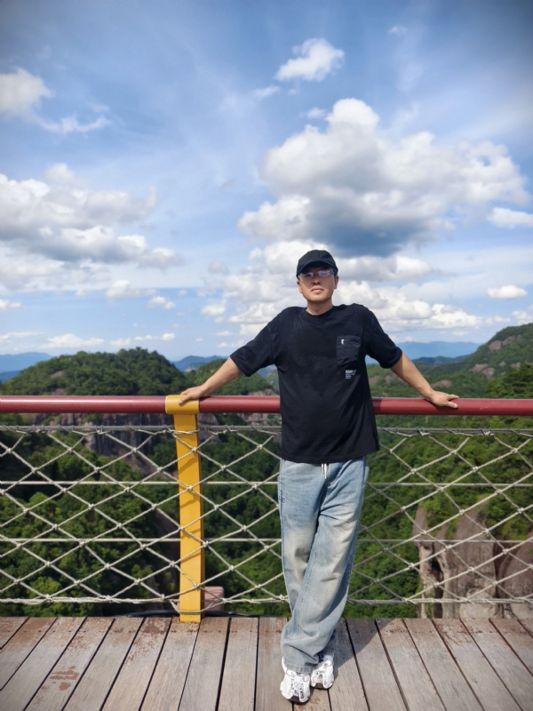 我心飞翔cjb的第三张照片--揭阳相亲服务中心