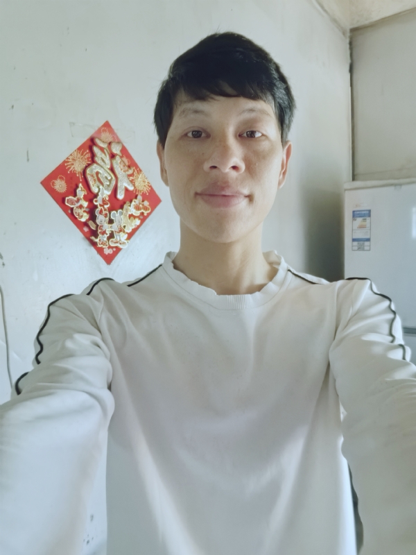 夏风微凉的第一张照片--揭阳相亲服务中心