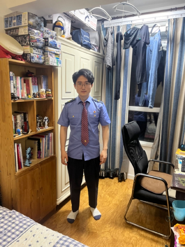 dym的第一张照片--揭阳相亲服务中心