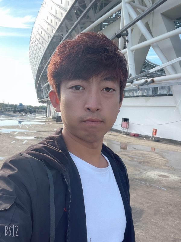 绅士大男孩的第一张照片--揭阳相亲服务中心