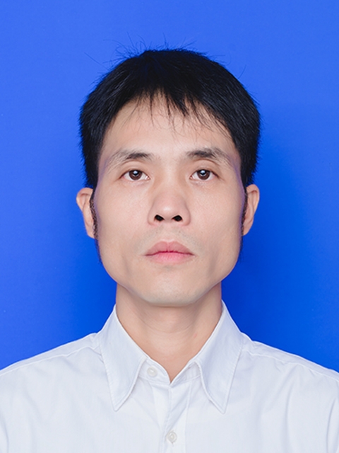 魅力中年的第一张照片--揭阳相亲服务中心