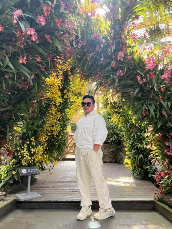 少一点的第一张照片--揭阳相亲服务中心