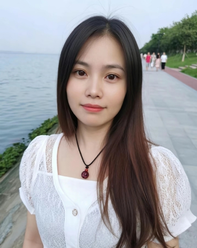 想你的月亮的第五张照片--揭阳相亲服务中心