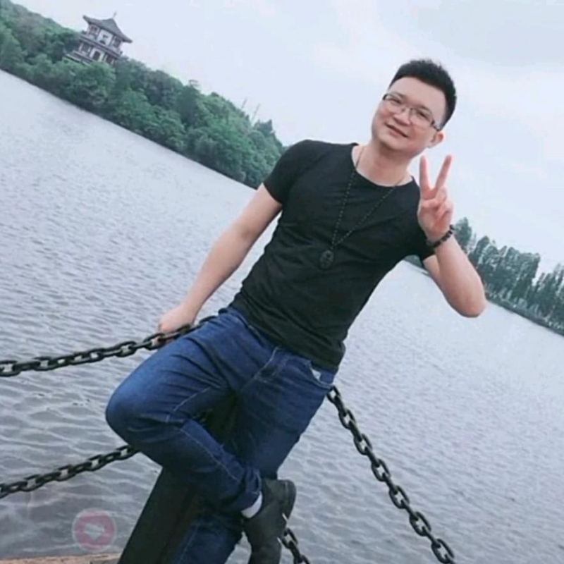 lg营的第一张照片--揭阳相亲服务中心