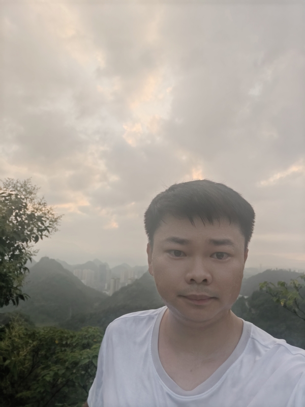 小明同学的第一张照片--揭阳相亲服务中心