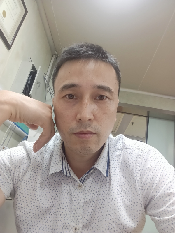 笑看一切的第三张照片--揭阳相亲服务中心