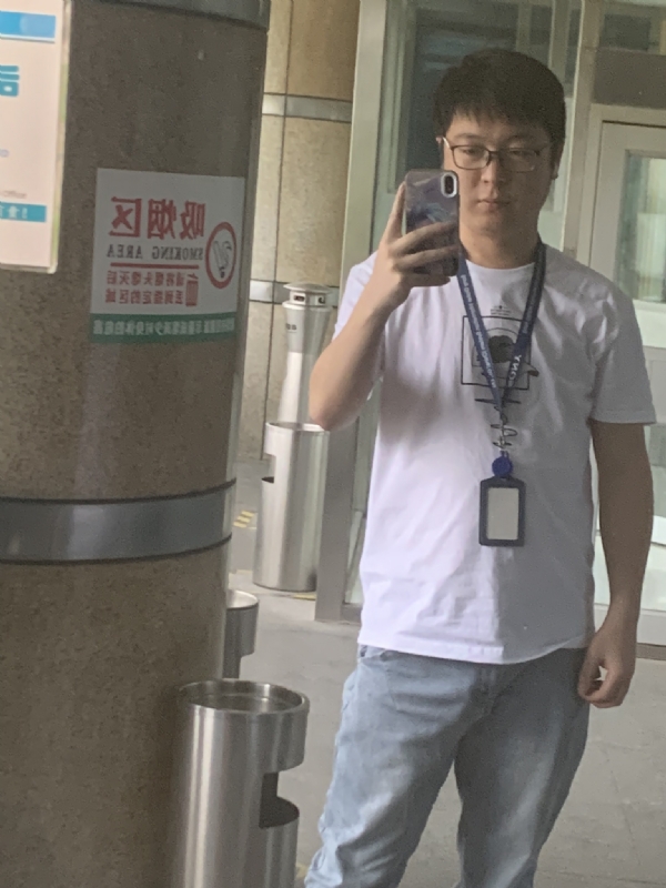 潜伏的第一张照片--揭阳相亲服务中心