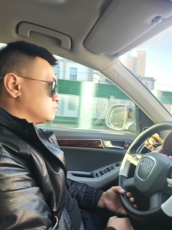 Mr陈的第一张照片--揭阳相亲服务中心