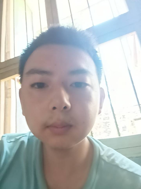 小黄的第二张照片--揭阳相亲服务中心